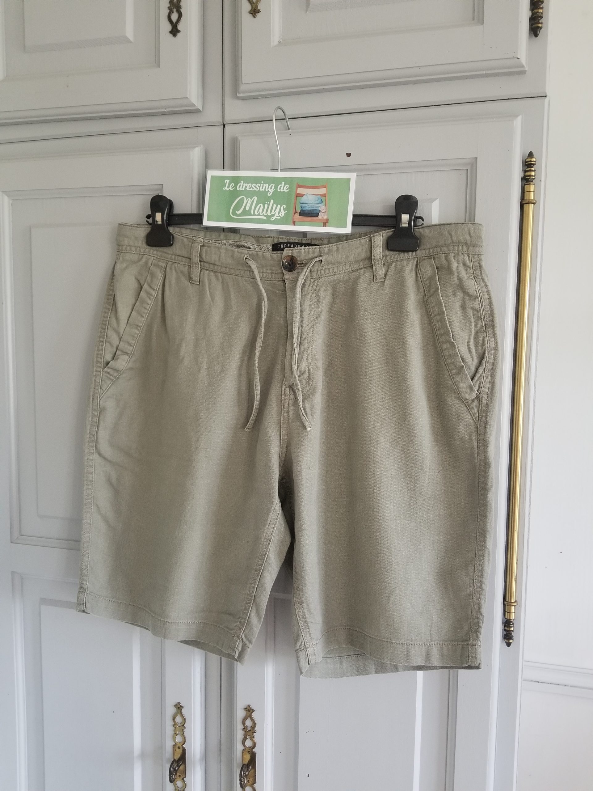 Bermuda T46 Threadbare