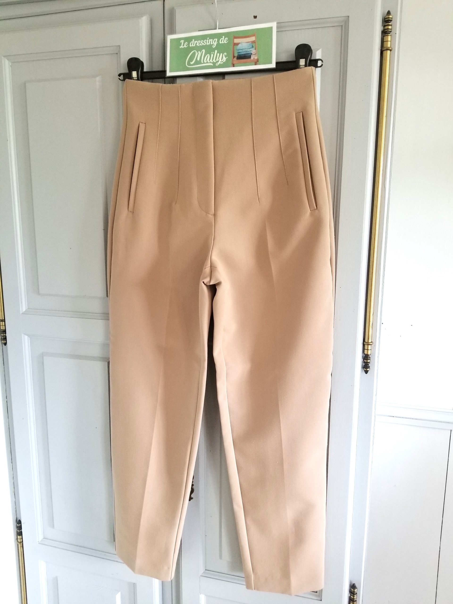 Pantalon à pinces T36 Zara
