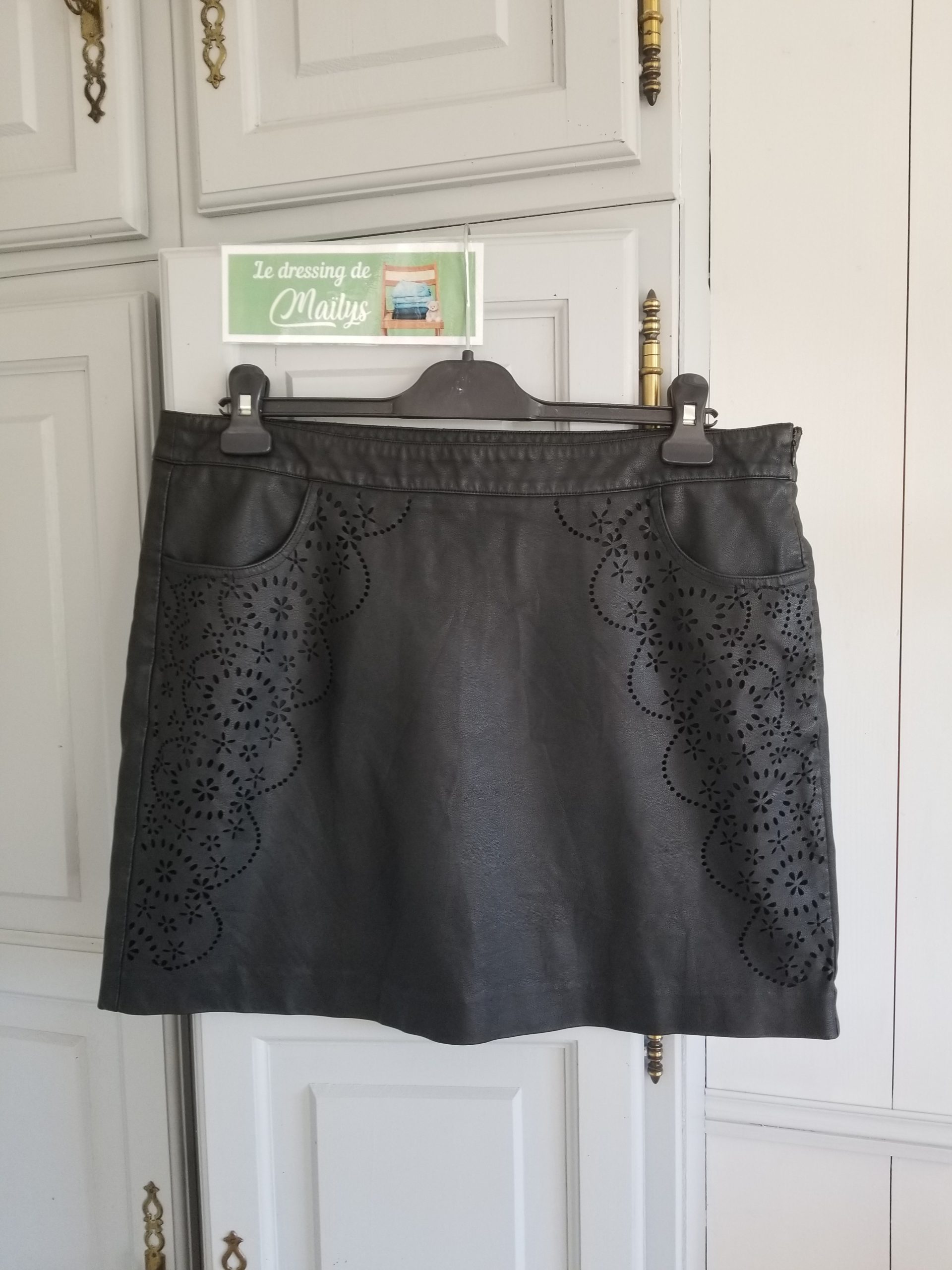 Jupe courte T44 Bréal