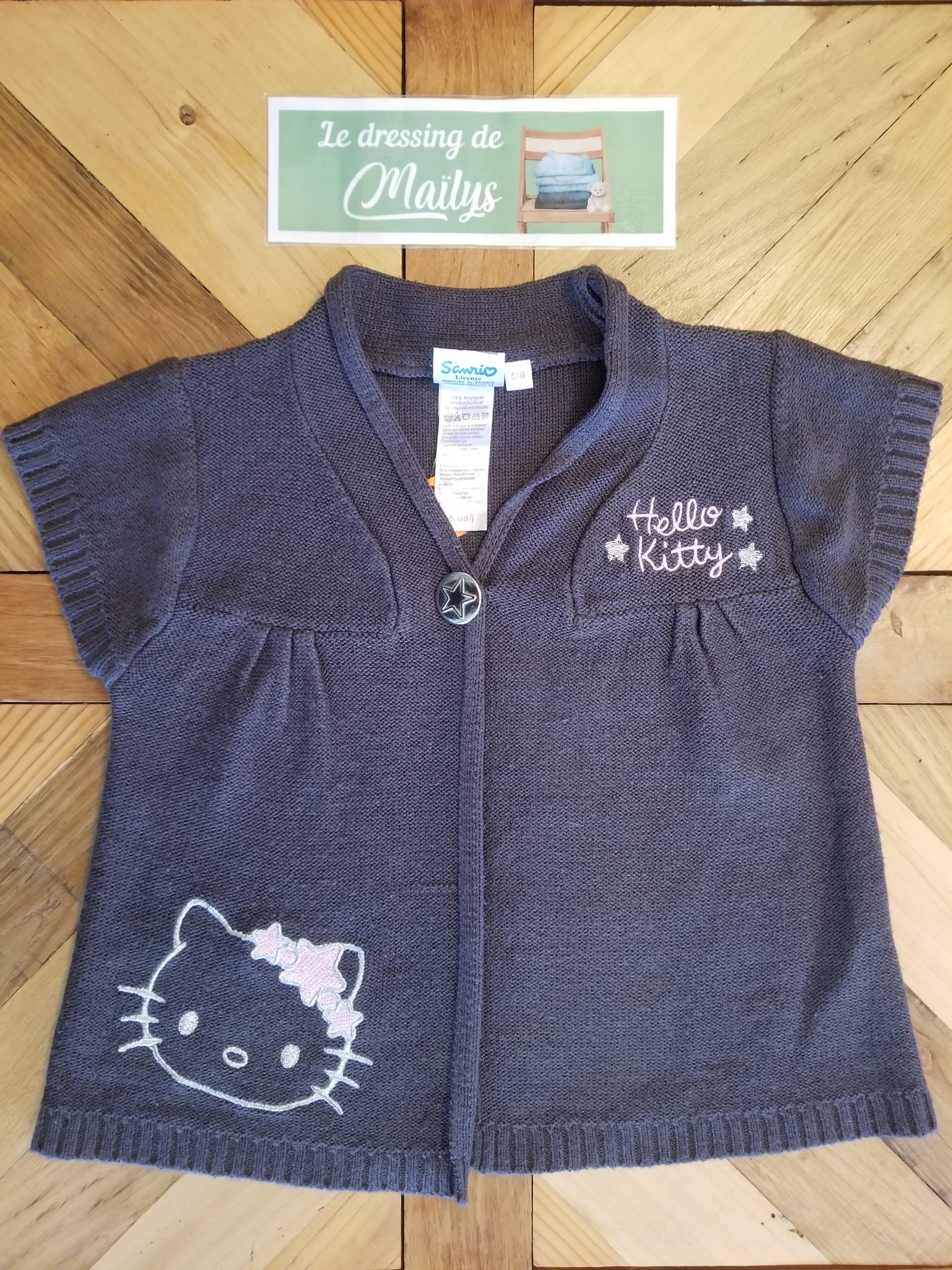 Veste sans manche 5-6 ans Sanrio