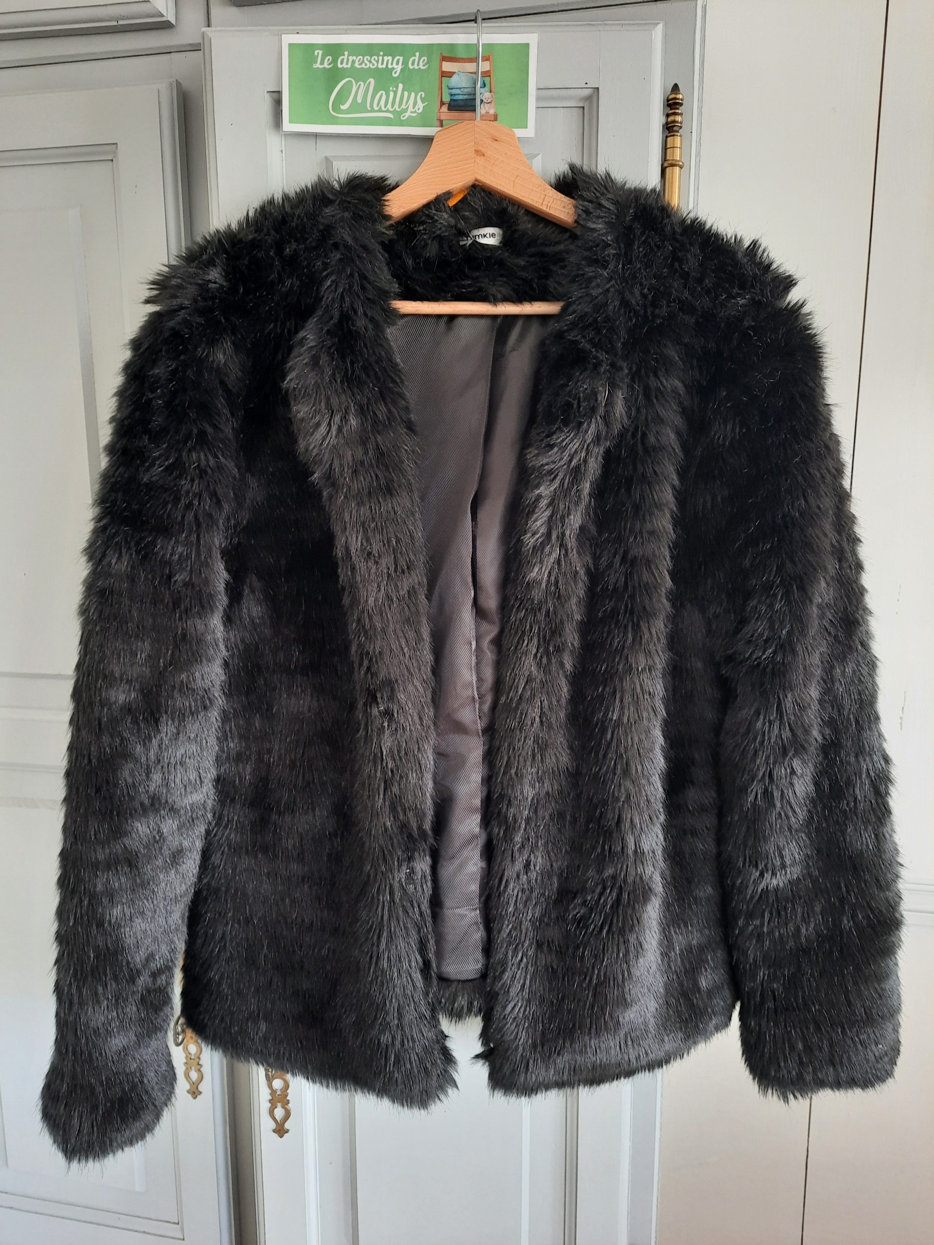 Manteau court en fausse fourrure T38 Pimkie